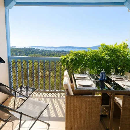Renove Vue Climatise Golfe De St Tropez Les Restanques 4 Personnes 格里莫