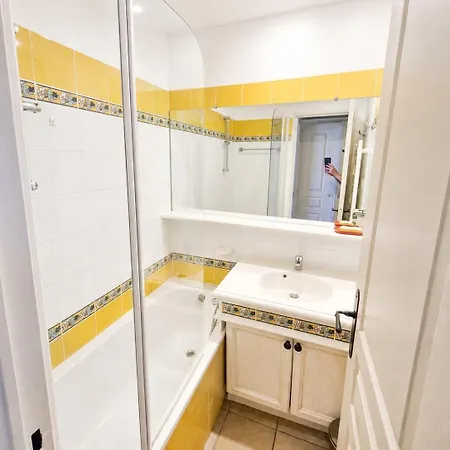 Renove Vue Climatise Golfe De St Tropez Les Restanques 4 Personnes * Grimaud